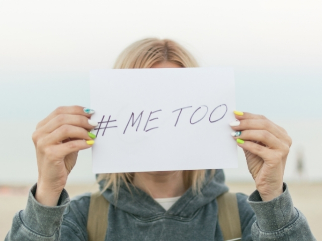 Person holding a #MeToo sign